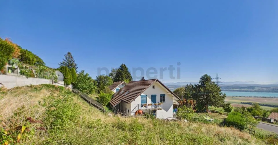 Terrain constructible de 901 m² au centre du village, Projet autorisé pour 2 appartements, Possibilité de parcelle individuelle – Foto 4 von 6