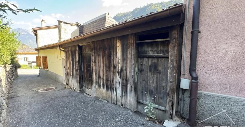 Immeuble de rendement à Martigny-Combe - 5,04 % brut avec potentiel de valorisation. – Foto 11 von 12
