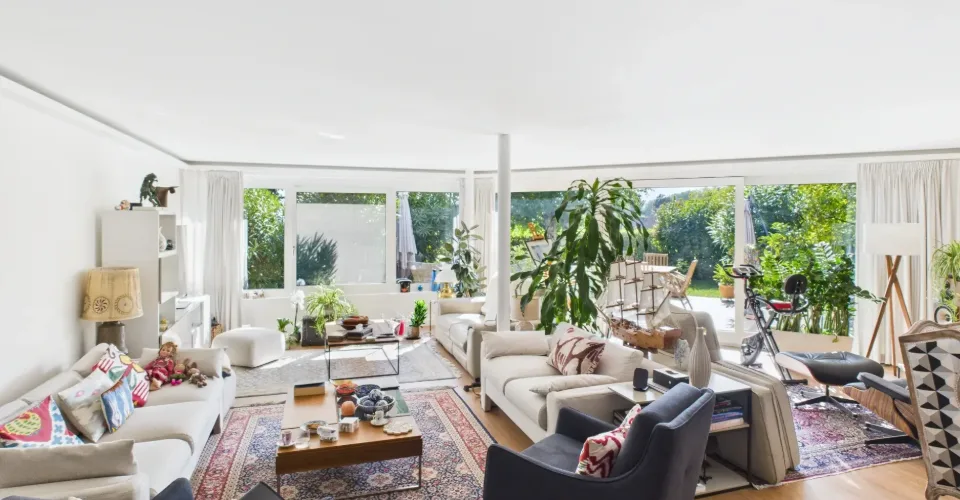 Maison familiale en demi-niveaux avec jardin arboré – photo 4 sur 15