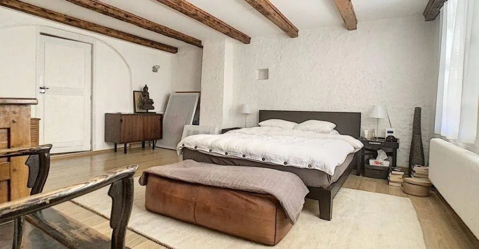 BELLE MAISON CONTIGUË DE 7 PIÈCES À ANIÈRES – foto 6 di 7