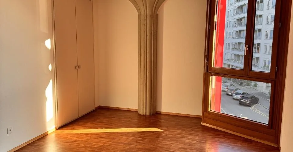 Appartement lumineux de 5 pièces – photo 2 sur 3