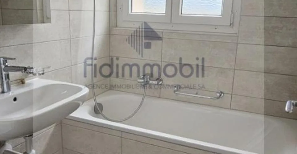 Bel appartement entièrement rénové, lumineux et agréable à vivre. – Foto 6 von 6