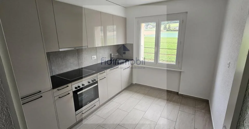 Bel appartement entièrement rénové, lumineux et agréable à vivre. – Foto 5 von 6