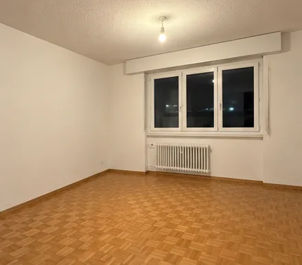 Appartement 4 pièces à Plainpalais – Foto 2 von 3