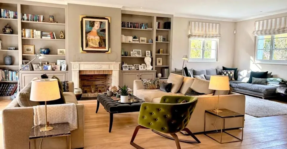 Elegant family home with pool in a quiet setting, Commugny – photo 3 of 13