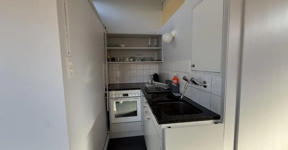 Möblierte Attikawohnung mit grosser Dachterrasse in der Bauhaus-Ikone – Foto 6 von 11
