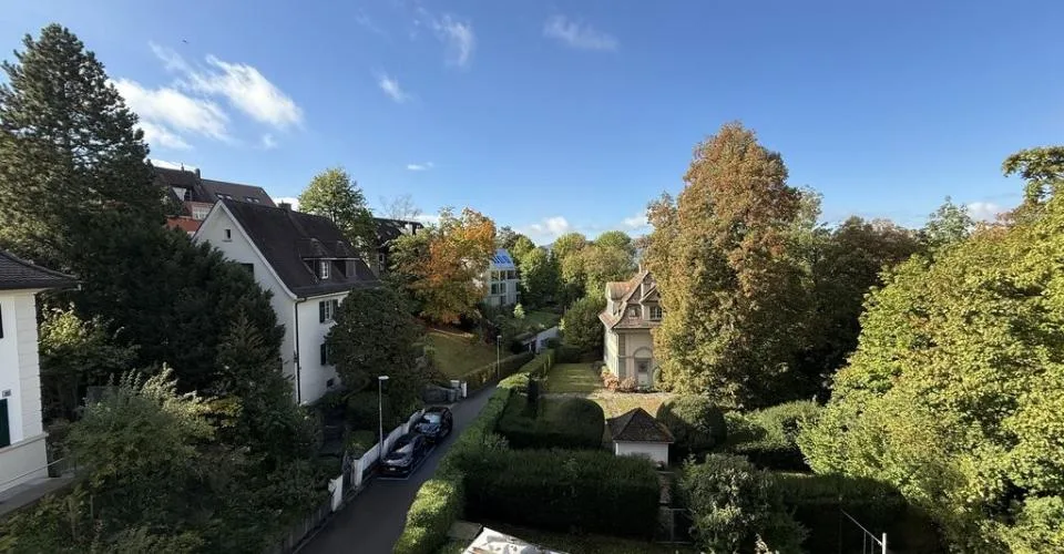 Möblierte Attikawohnung mit grosser Dachterrasse in der Bauhaus-Ikone – Foto 11 von 11