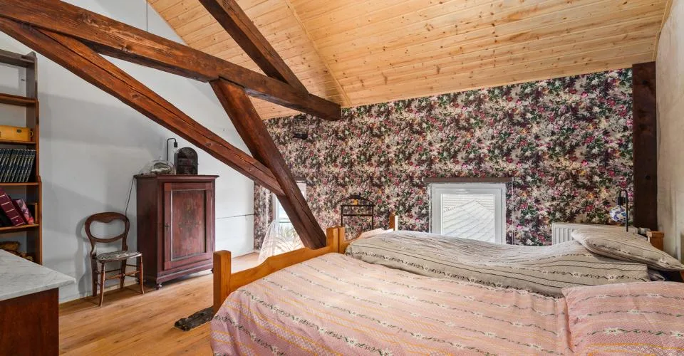 Geräumiges Familienhaus im Herzen des Dorfes Vallamand – Foto 9 von 13