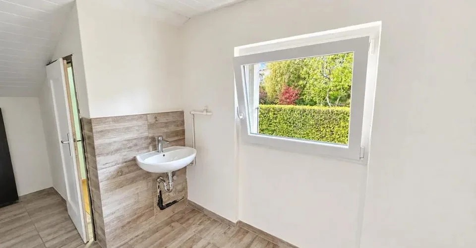 DEVELIER Maison de deux appartements avec rendement potentiel d'environ 6 % après travaux ! – photo 8 of 13