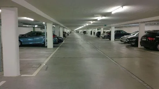 Motorradplatz in Buchs zu vermieten – Foto 2 von 2