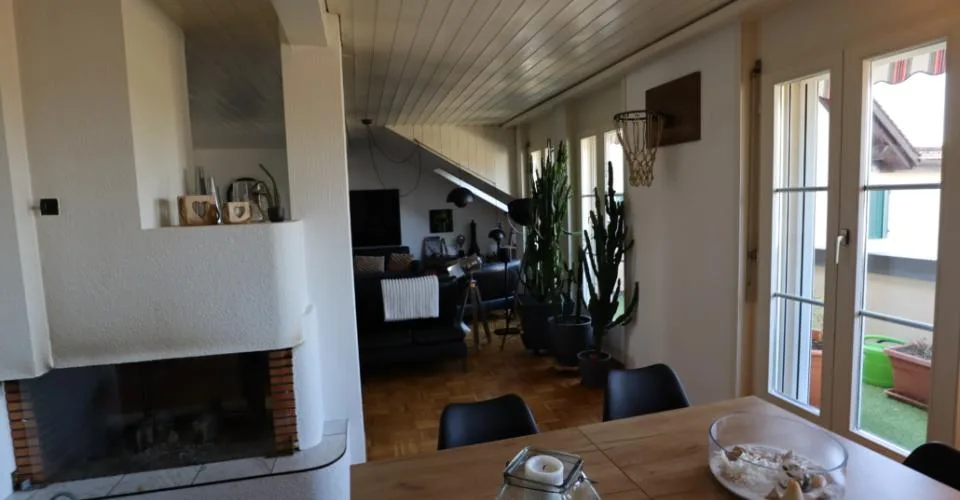 Bel appartement de 5,5 pièces (2ème étage, 144 m²) – Rue du Bourg 22 à Étagnières – Foto 6 von 19