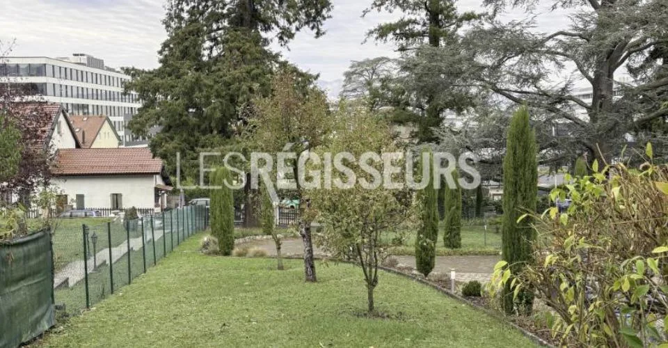 Charmant appartement de 4.5 pièces sur deux niveaux dans une villa – Foto 11 von 12