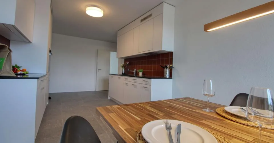Appartement vivant spacieux à Crissier avec balcon privé – Foto 25 von 27