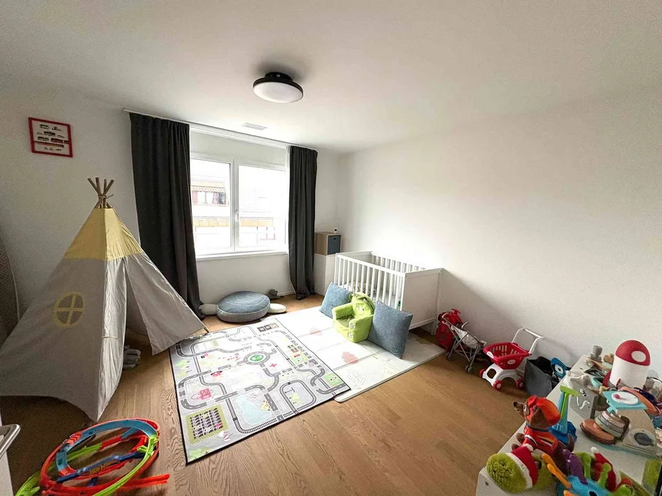 Moderne 4.5-Zimmer-Wohnung im Herzen von Bülach