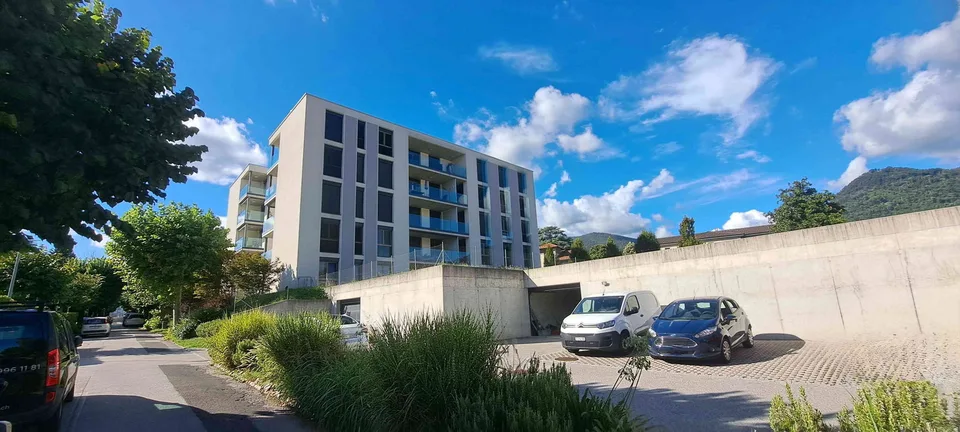 Moderno appartamento 3.5 locali con vista panoramica a Balerna