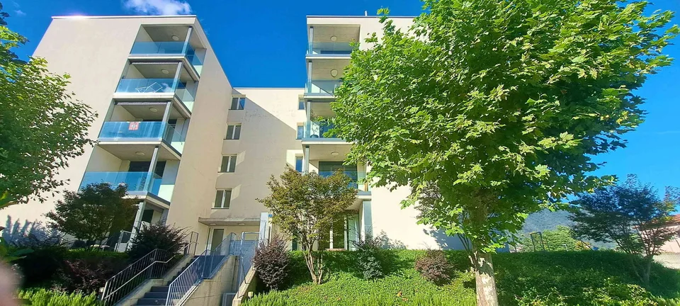 Moderno appartamento 3.5 a Balerna con vista