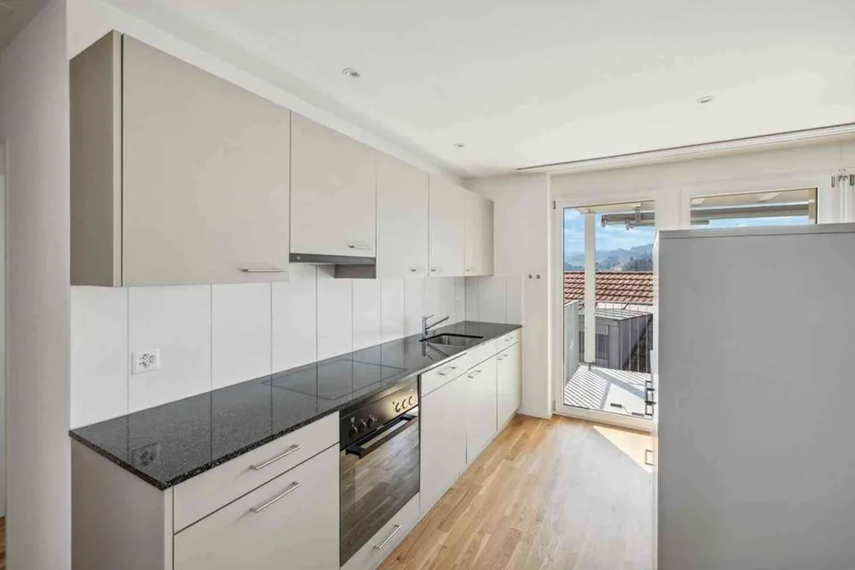 Einzigartige Maisonette Wohnung mit toller Aussicht – Foto 2 von 7