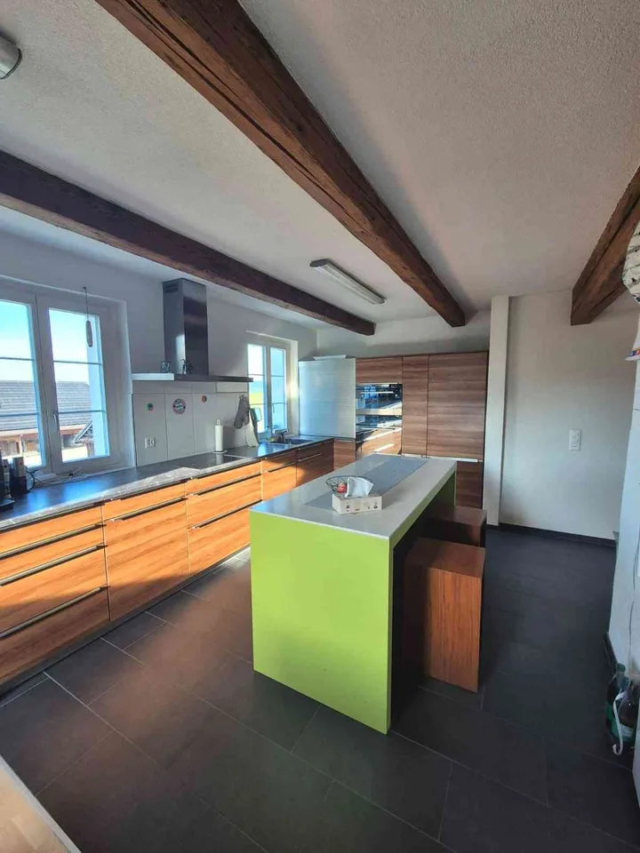 4 1/2 Zimmer Dach - Maisonette in moderner Altbauwohnung