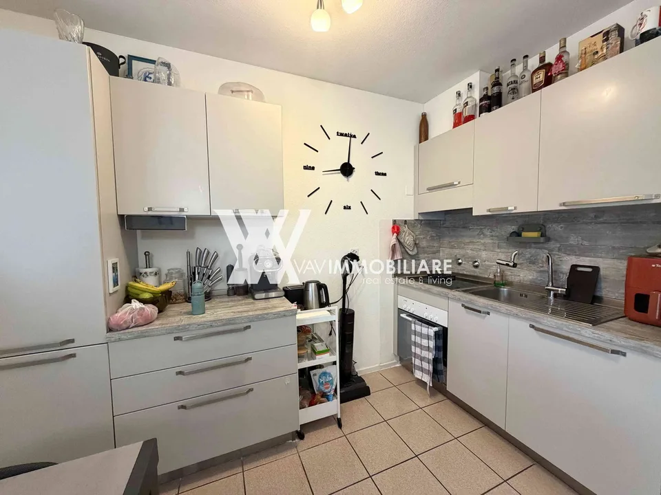 BALERNA: APPARTAMENTO 2.5 LOCALI CON VISTA NEL VERDE – foto 2 di 13