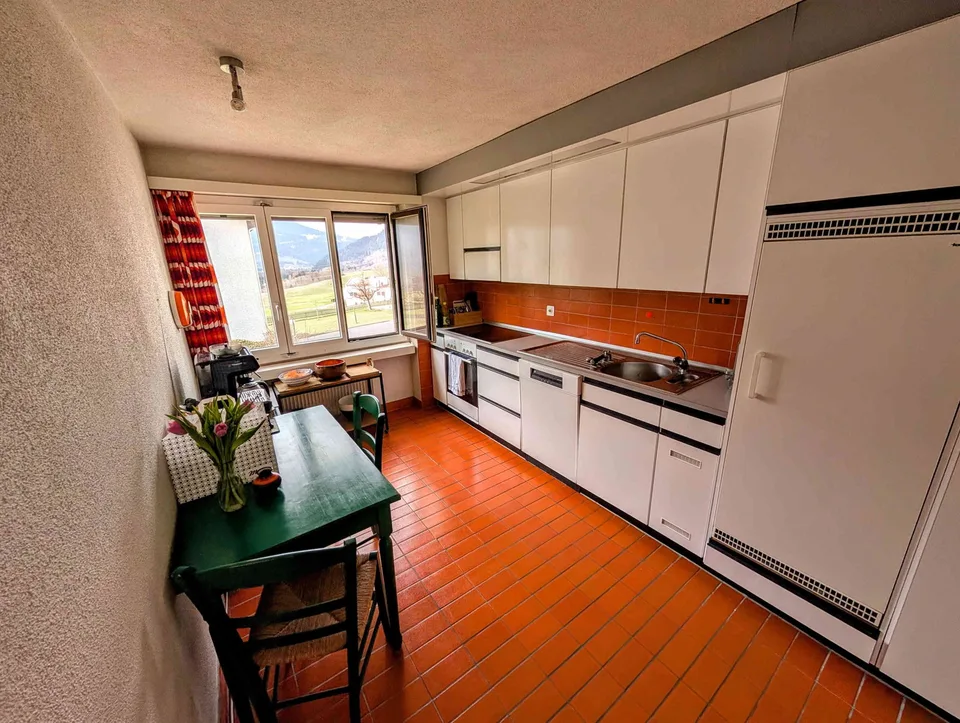 Charmante 4.5-Zimmer-Wohnung mit Blick ins Grüne in Sagogn