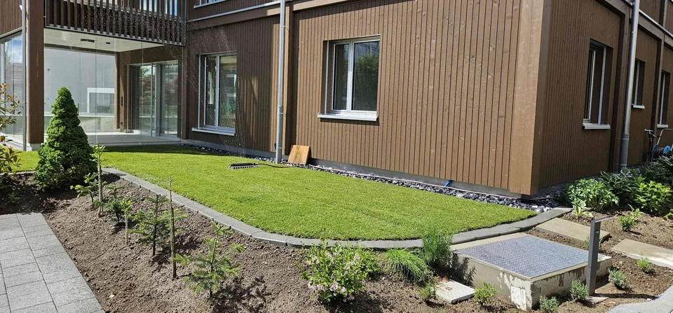 Exklusive 3.5-Zimmer | 100m² | 50m² Garten | Rigiblick | Baar
