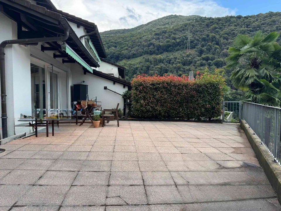 Maison avec vue sur le lac à Lugano-Figino