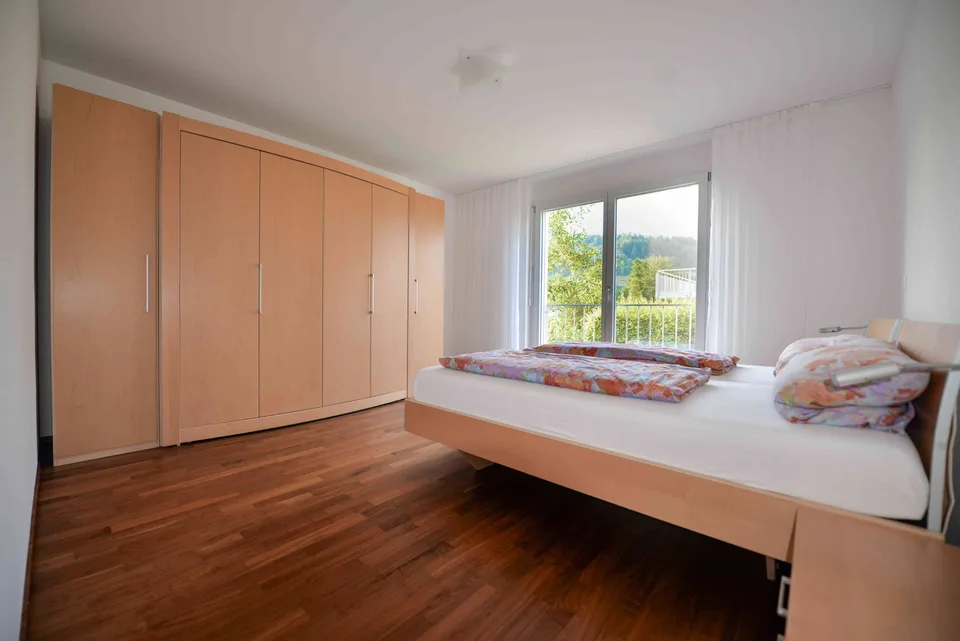 Moderne Wohnung mit grossem Balkon und herrlicher Aussicht