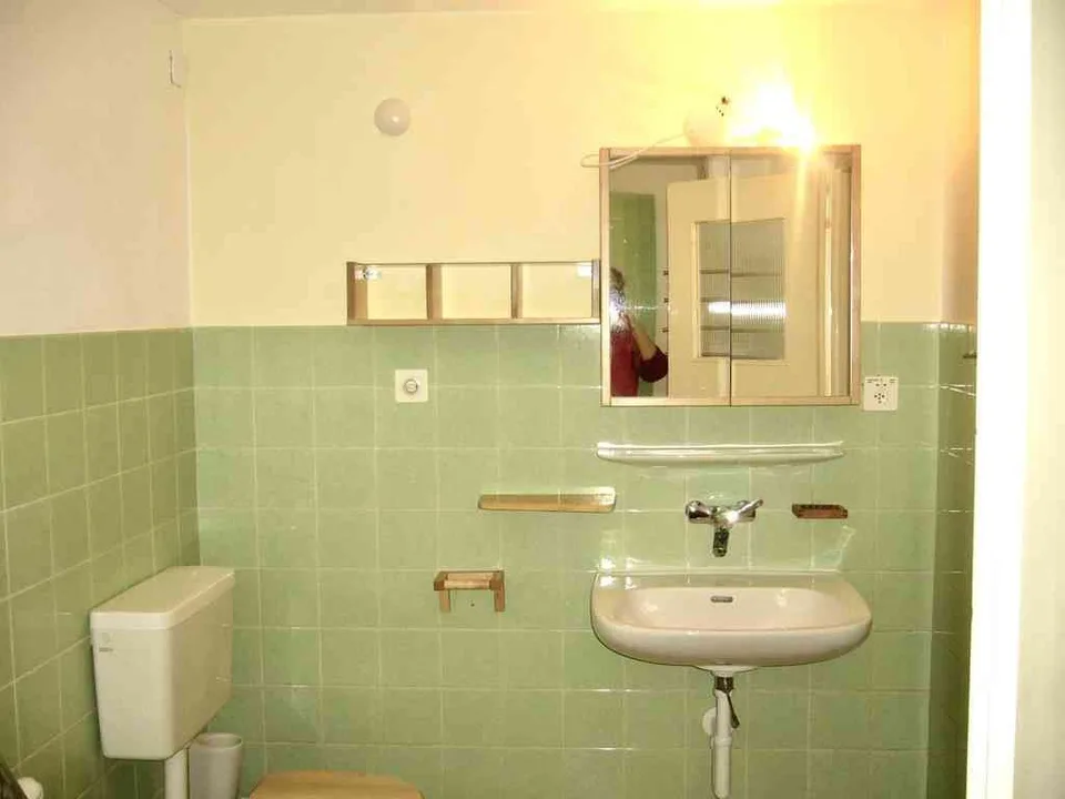 Sehr schöne, grosszügige Altbauwohnung