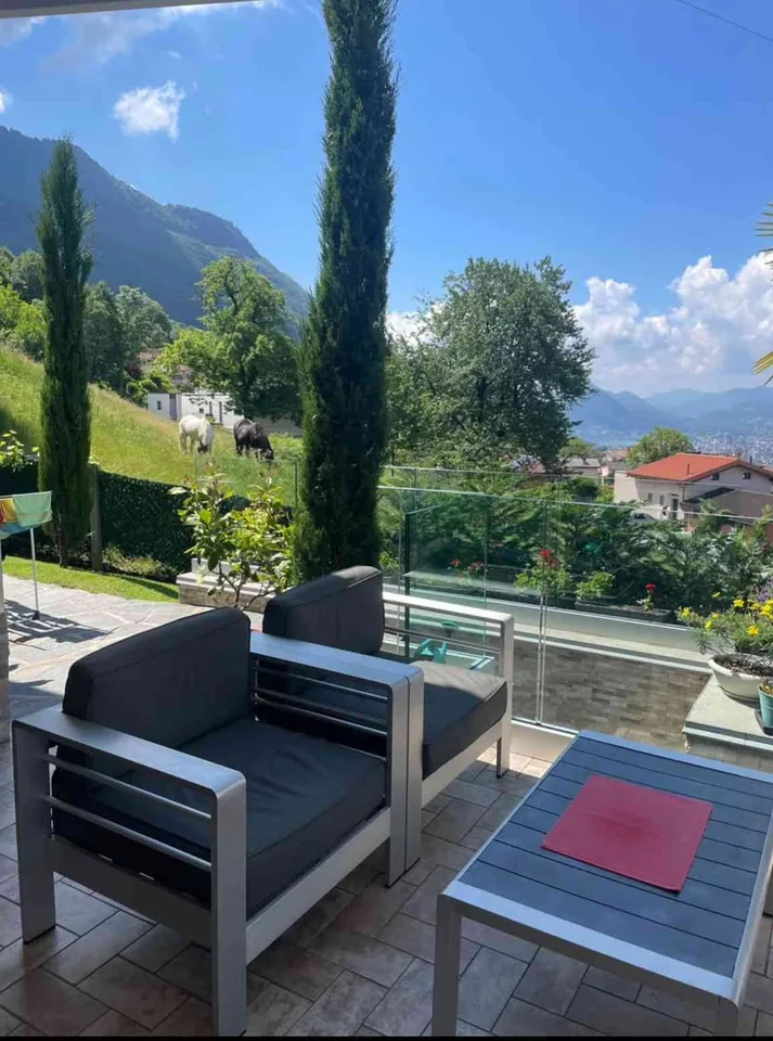Villa a Villa Luganese vista panoramica piscina ascensore