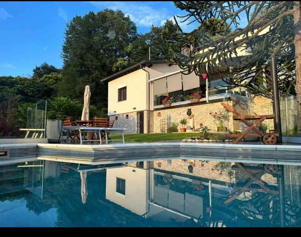 Villa a Villa Luganese vista panoramica piscina ascensore