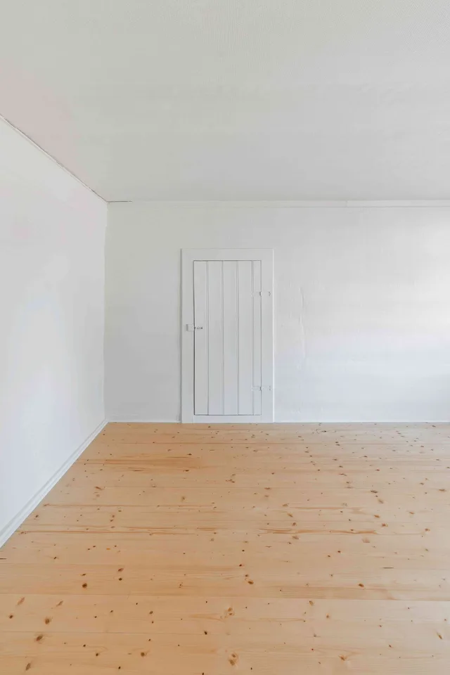 Im Zentrum, mit Garten, 75m2, 4-5-Zimmer, Neu-Renoviert