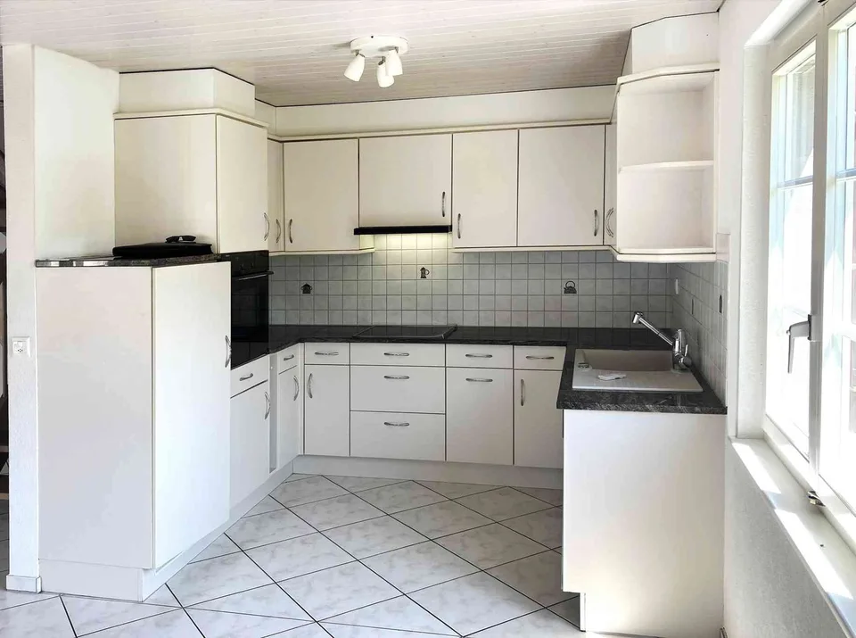 Tolle 5.5 Zi.-Maisonette Wohnung an ruhiger und sonniger Lage