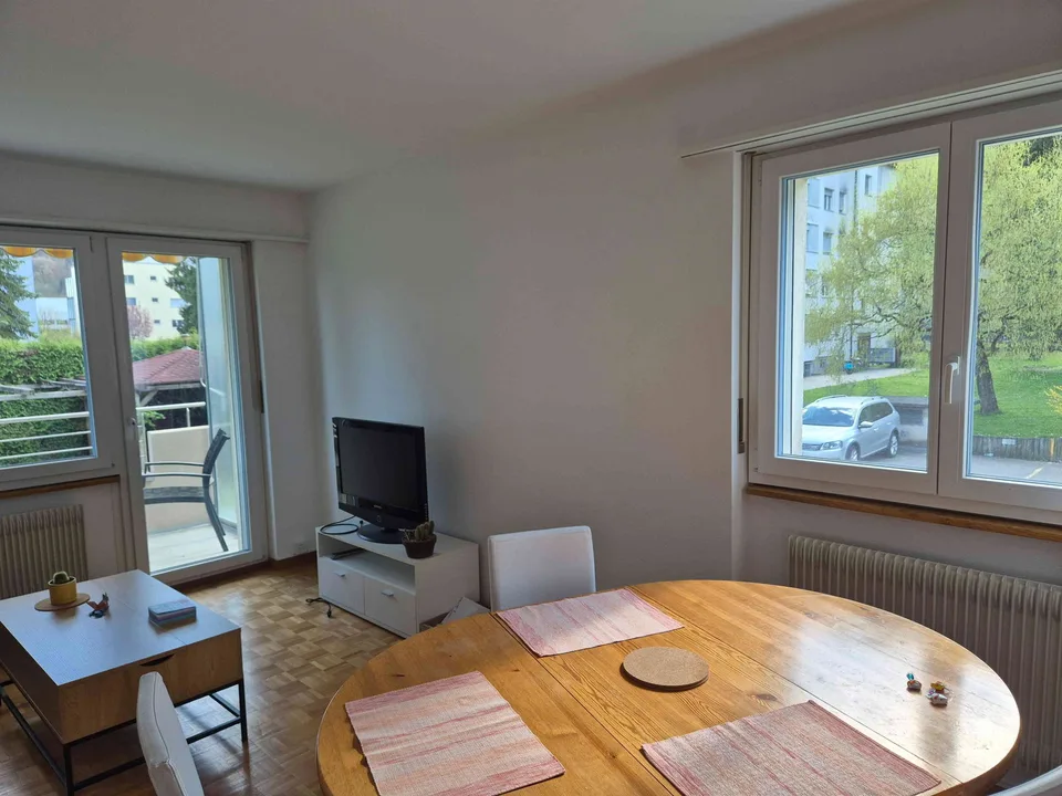 1 Studenten-WG-Zimmer in Kehrsatz nahe Bern