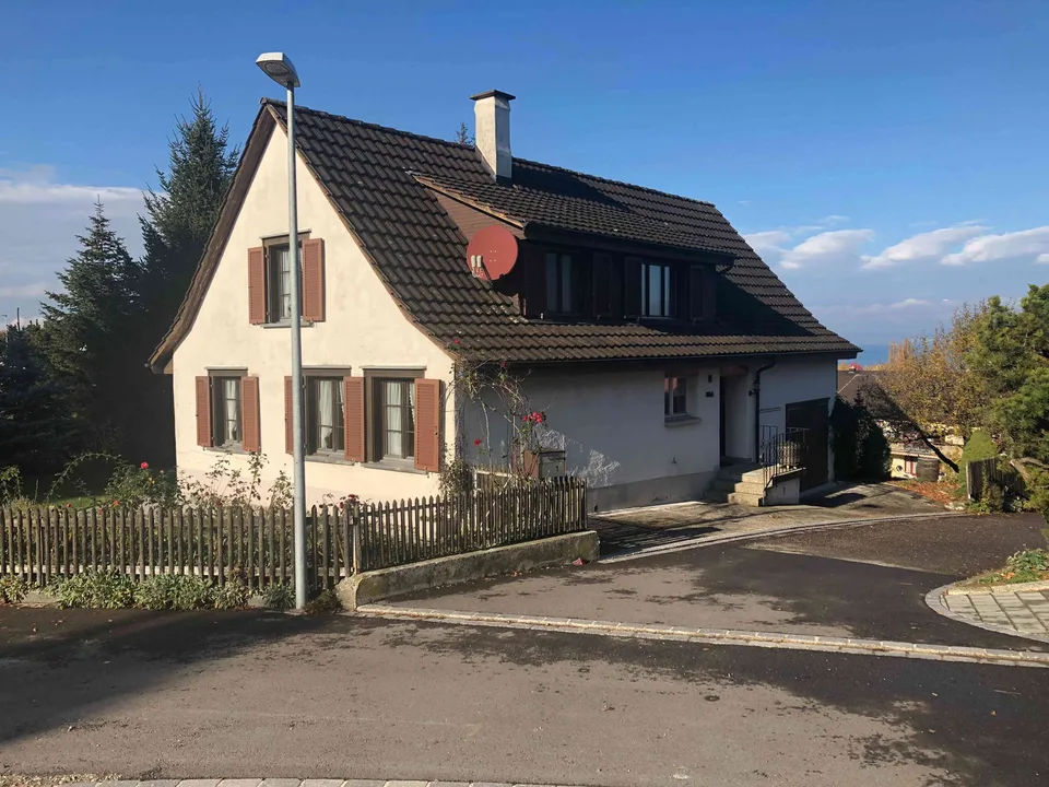 6.5 Zimmer Einfamilienhaus mit Seesicht