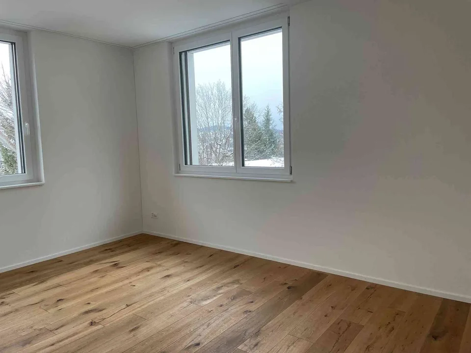 3.5 Zimmer Neubauwohnung, mit Loggia