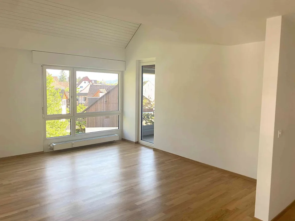 Geräumige 5.5 Zimmer Maisonette Wohnung