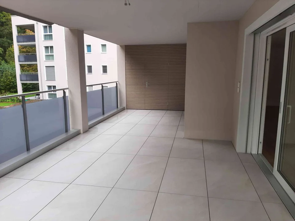 neue 5.5 Zimmerwohnung