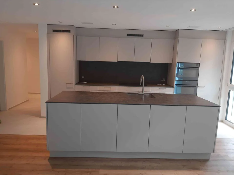 neue 5.5 Zimmerwohnung