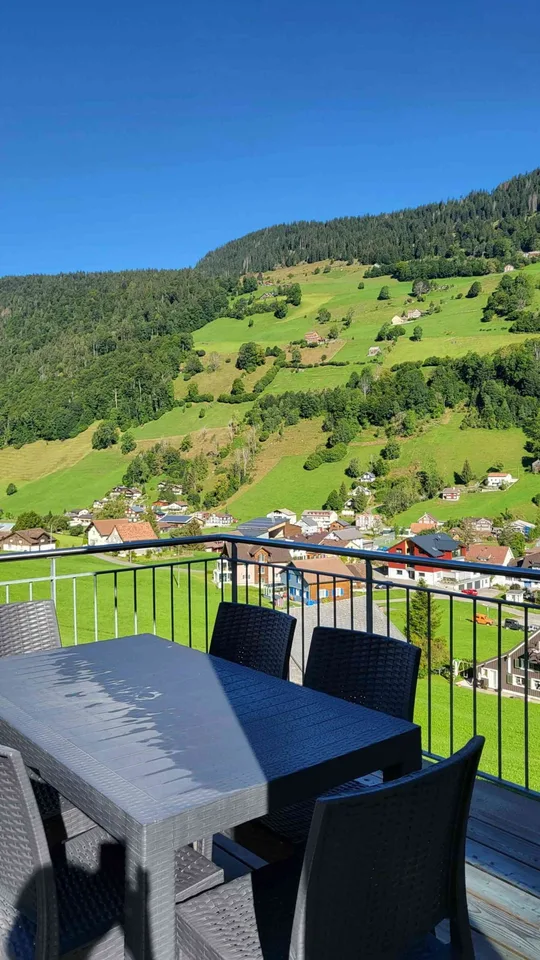 Toggenburg Kauf Chalet Villa in Aussichtslage mit Wellness