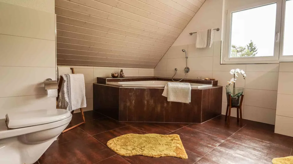 Toggenburg Kauf Chalet Villa in Aussichtslage mit Wellness