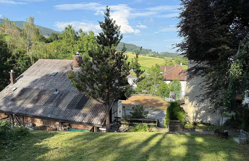 Einfamilienhaus in Niederwil SO mit zusätzlicher Baulandparzelle