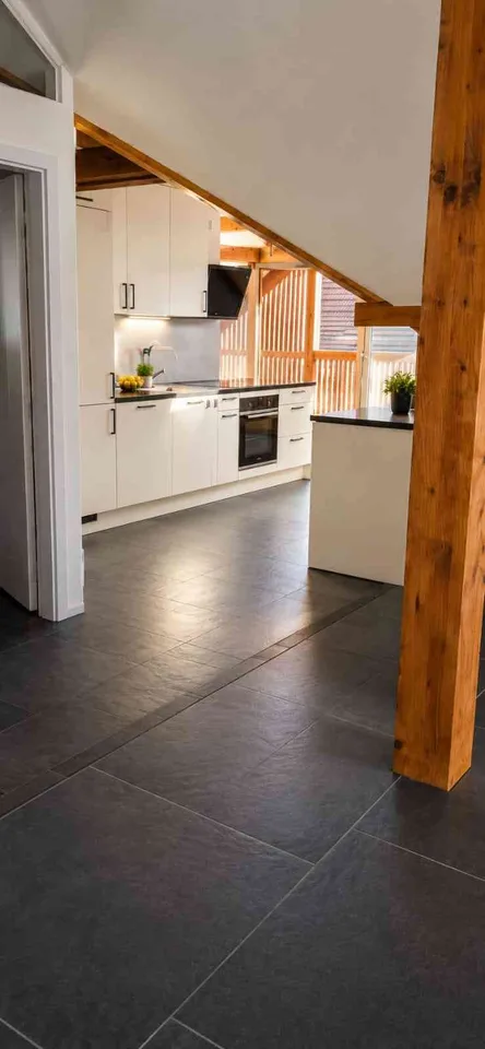 Dachwohnung mit Aussicht in Seewen