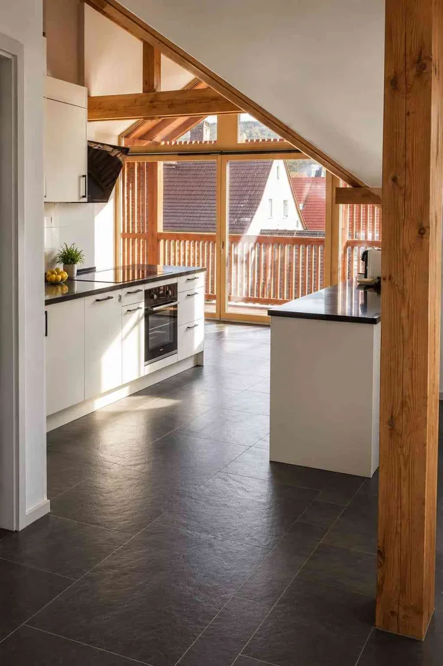 Dachwohnung mit Aussicht in Seewen