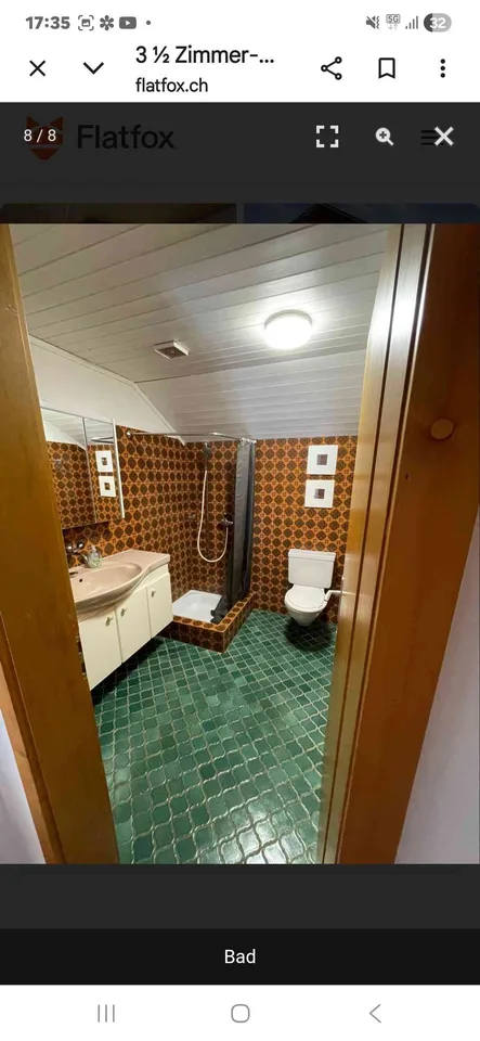 Schöne Dachwohnung mit grossem Süd Balkon