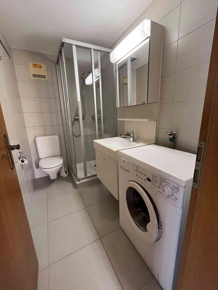 4.5-Zimmer Wohnung in Bahnhofsnähe mit Parkplatz in Einstellhalle