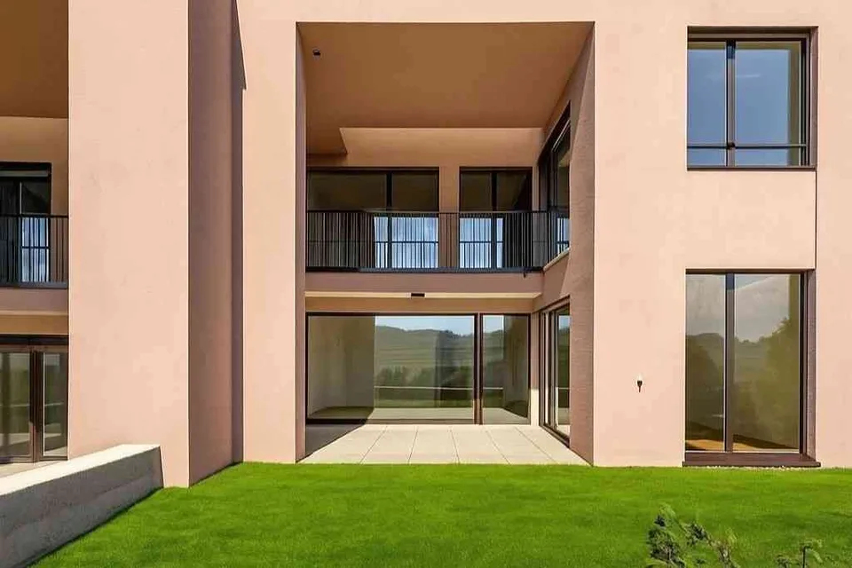 NEUBAU: Wohnen wie im Einfamilienhaus
