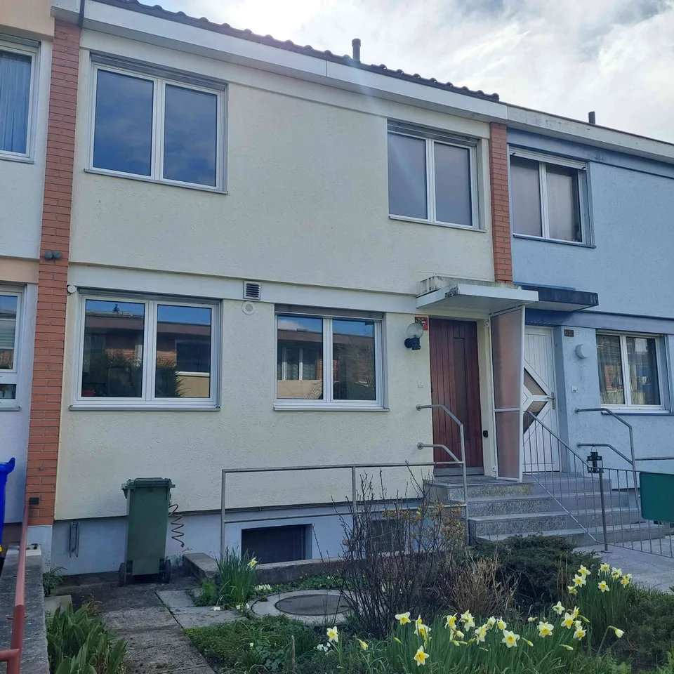 Gepflegtes, renoviertes 4.5 Zimmer Reihenhaus