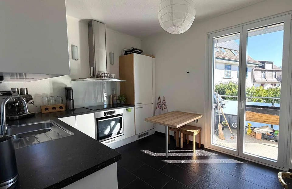 Besondere Jugendstil 4.5-Zi-Wohnung, ca.110m² mit zwei Balkons
