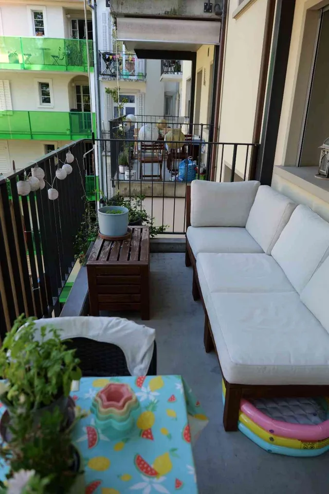 Sehr zentrale, ruhige und helle 4-Zimmer-Wohnung