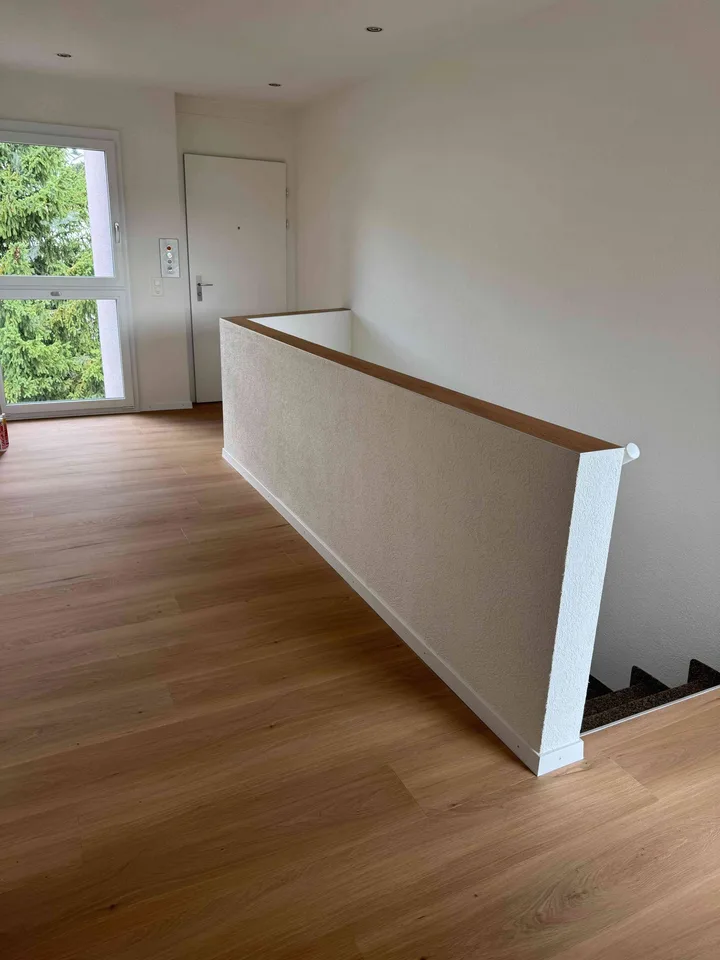 Neu renovierte, helle 4.5-Zimmer Dachwohnung